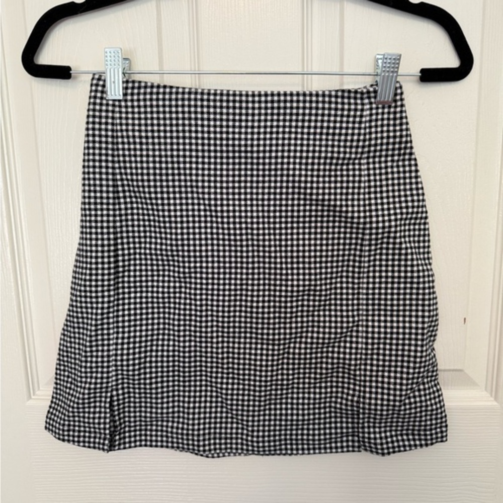 Classic Black and White Checkered Skirt